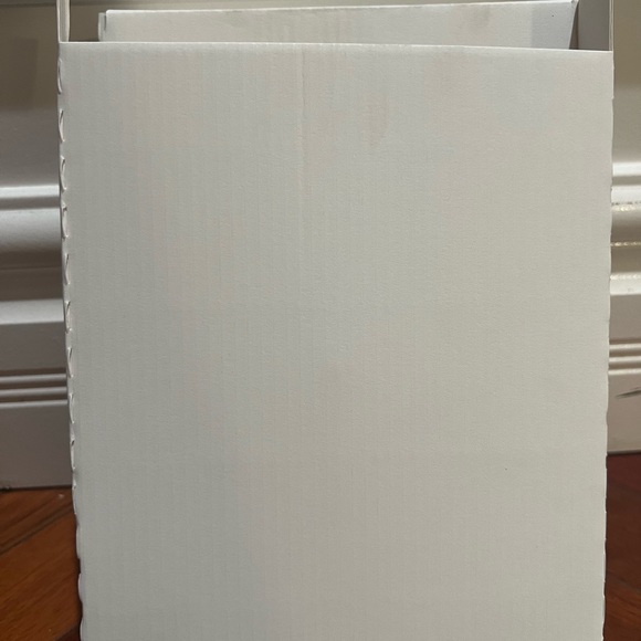 BRIGHT BLONDE CONDITIONER FOR BEAUTIFUL COLOR - LITER - Picture 3 of 3